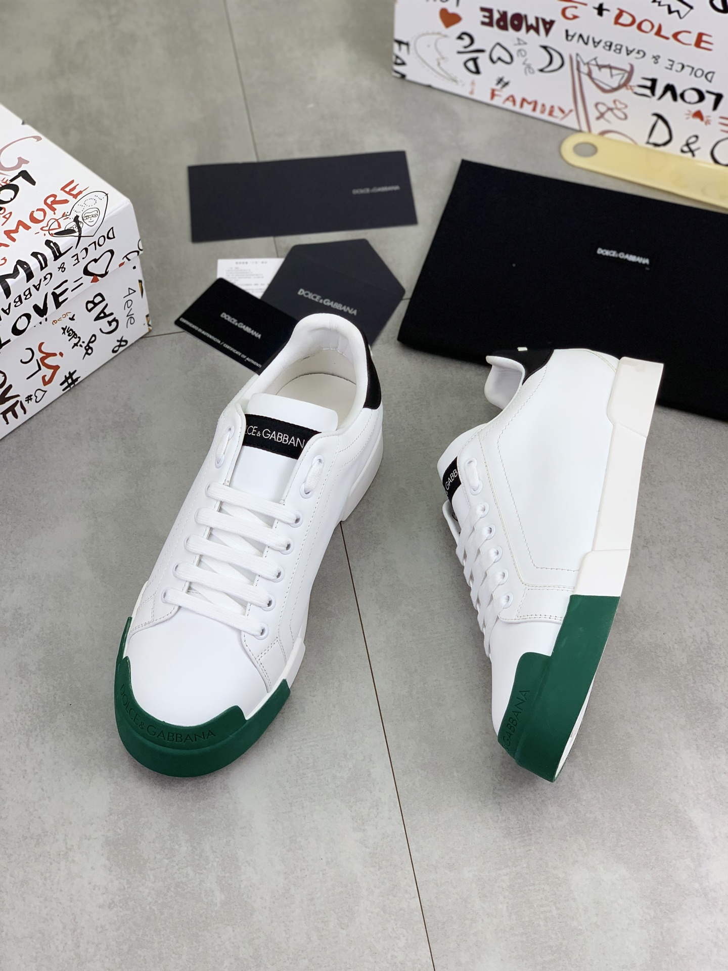 olce & Gabbana shoe